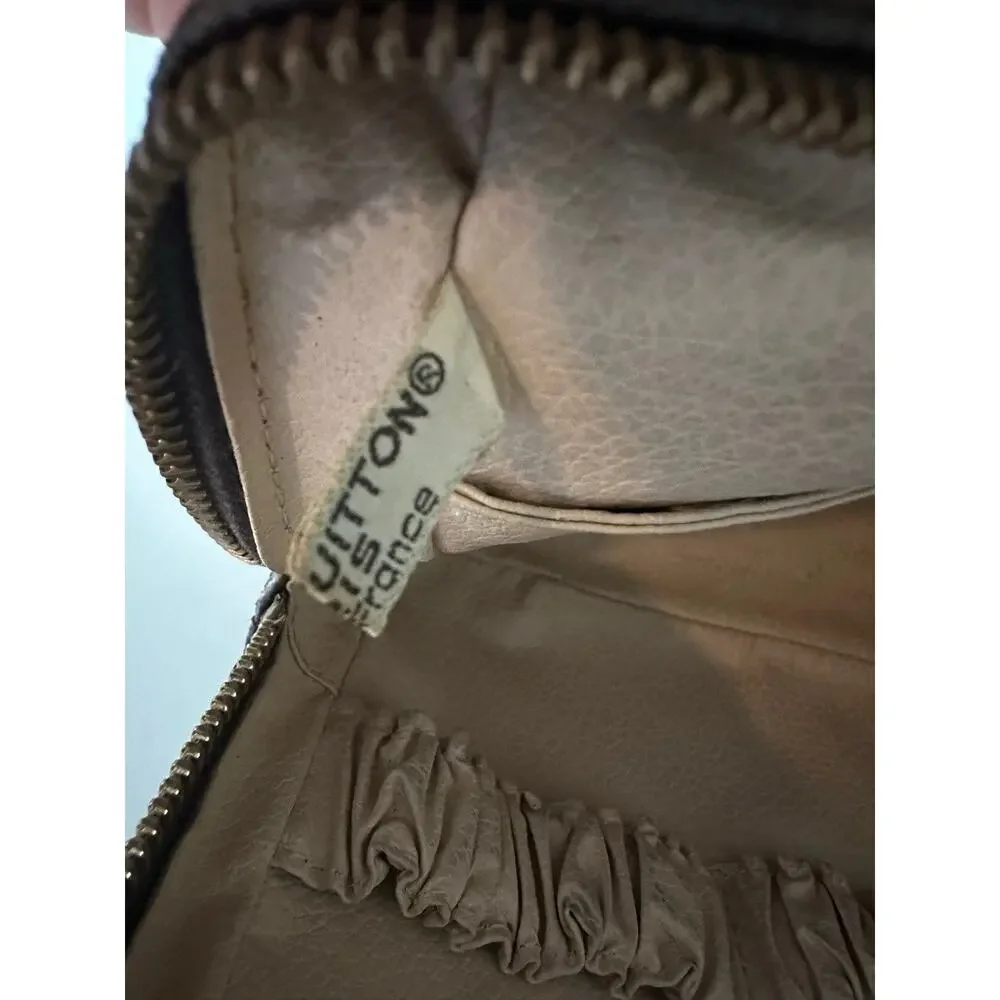 Louis Vuitton Monogram Toiletry Pouch - Picture 9 of 14